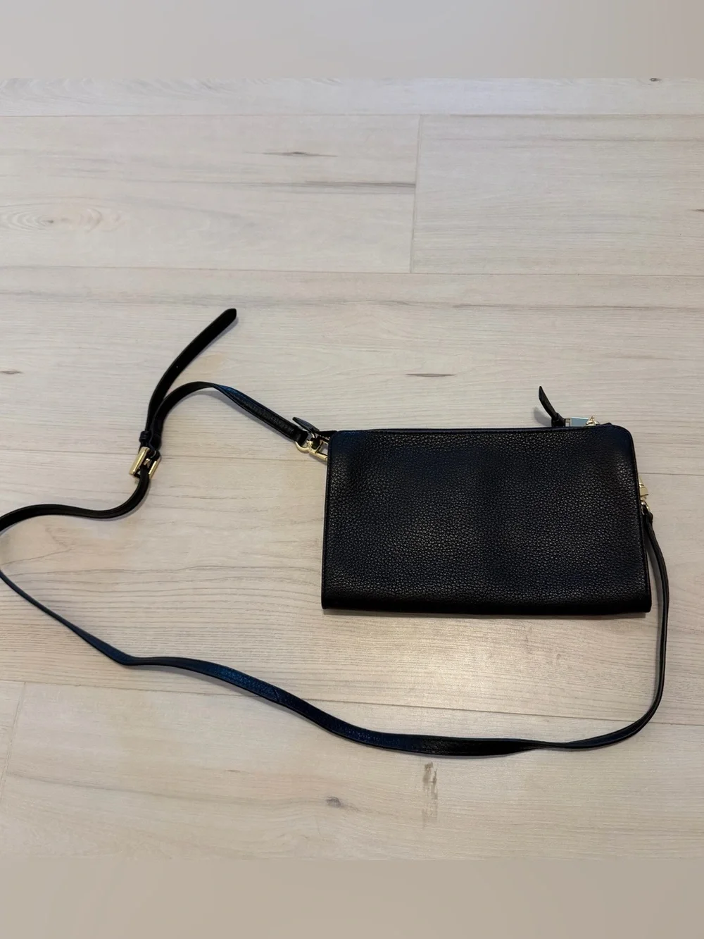 Tory Burch Black Pebbled Leather Wallet Crossbody New